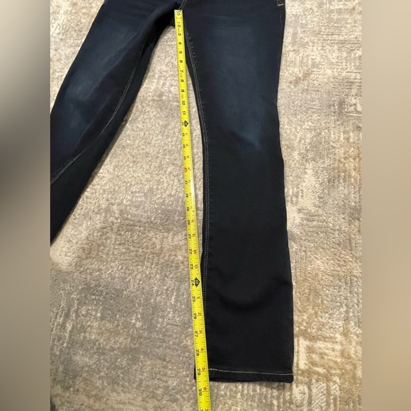 Express Super Soft Super Skinny Low Rise Blue Jean Size 6 Stretchy Dark Wash EUC - Picture 8 of 9